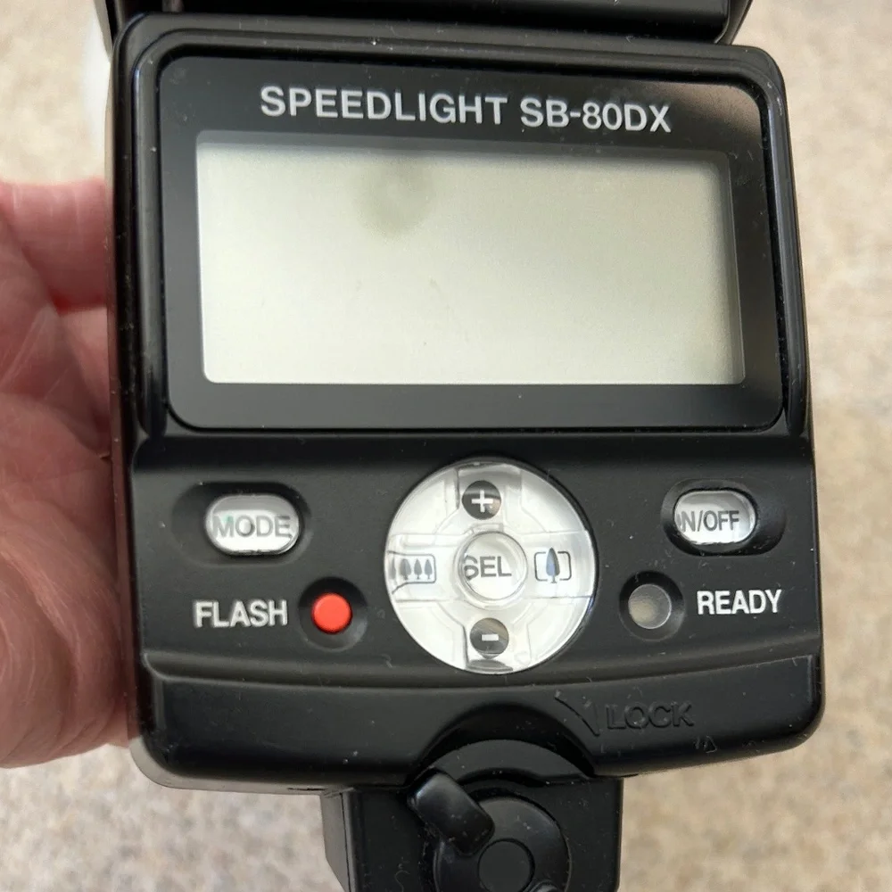 NIKON Speedlight SB-80DX Flash Vintage
